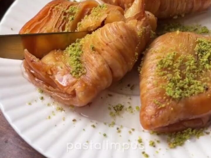 Crispy Turkish mussel baklava with lemon syrup and pistachios