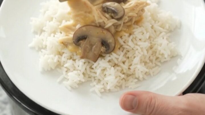 Slow cooker turkey breast with creamy cheddar mushroom sauce