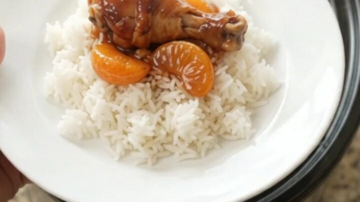 Slow cooker chicken drumsticks in hickory BBQ sauce with mandarin oranges
