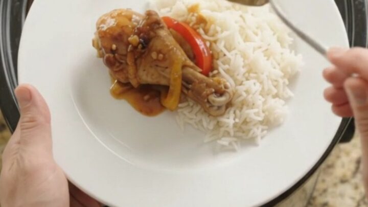 Slow-cooker honey soy chicken drumsticks with bell peppers in a glossy amber glaze