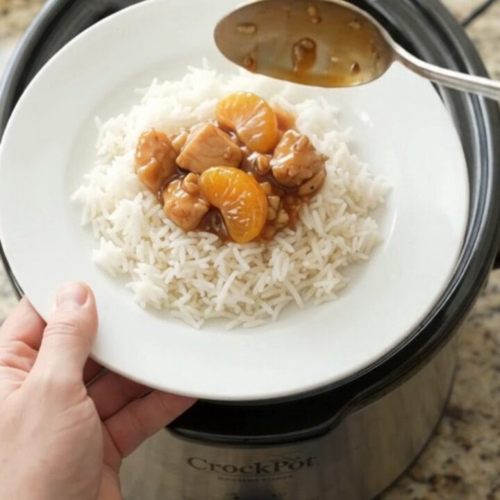 Glazed chicken bites with mandarin oranges in a slow cooker