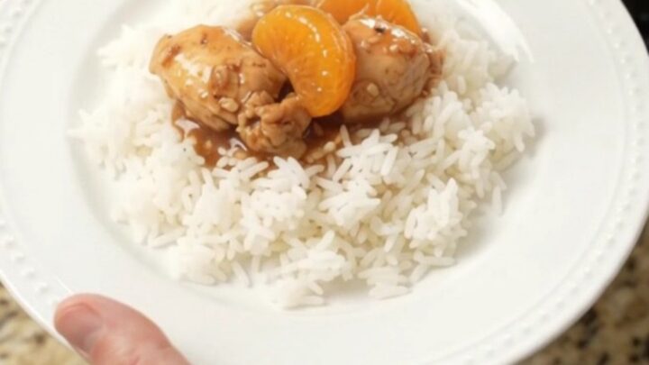 Slow cooker chicken bites with mandarin oranges in teriyaki glaze