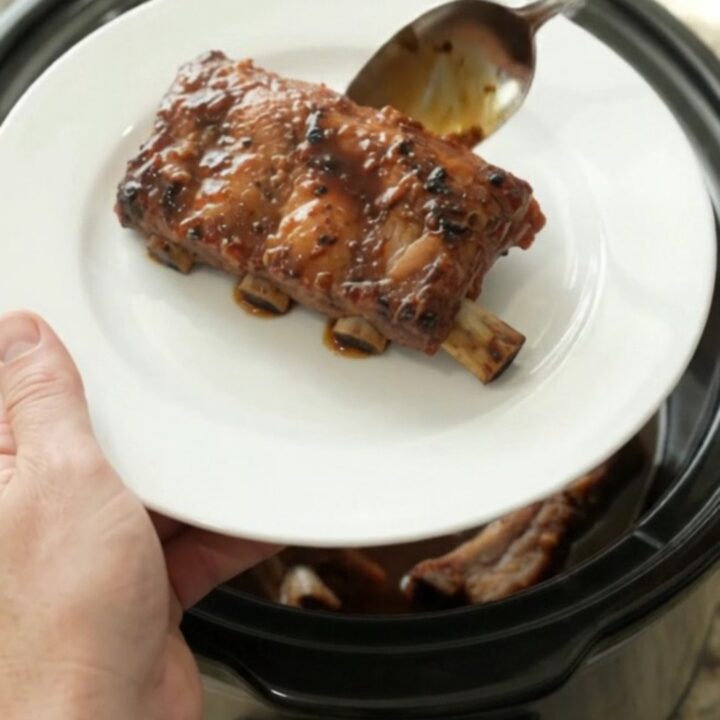 Slow-cooker baby back ribs glazed with molasses garlic sauce
