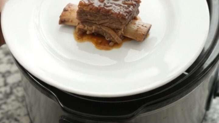 Slow cooker beef short ribs glazed with brown sugar molasses sauce