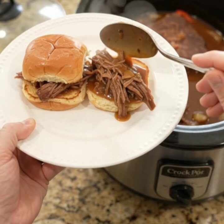 Shredded beef with sweet peppers in brown gravy, served on toasted brioche slider buns