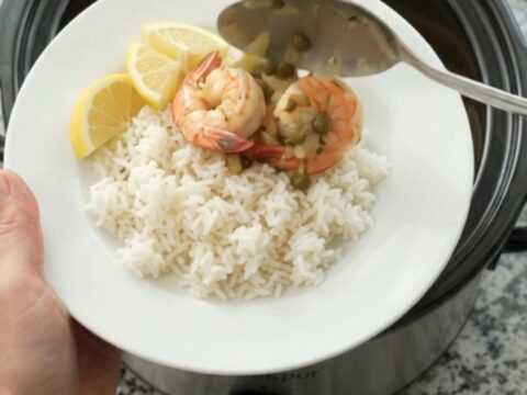 Slow-cooker shrimp in golden butter sauce with lemon and capers