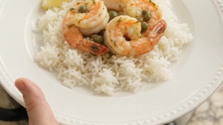 Golden sea scallops and shrimp in a buttery lemon-caper sauce in a slow cooker